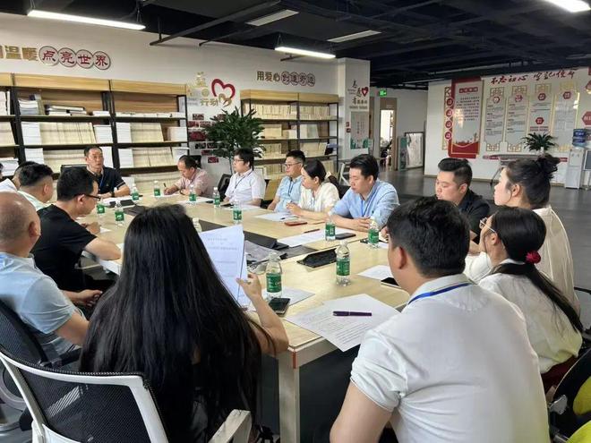 〔动态〕四川省青少年文联书法专委会工作会议暨《卷面快写特训字帖》教材专家研讨会圆满召开！(图3)